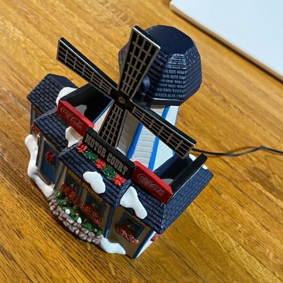 Coca Cola Coke Windmill Motor Court NWT - Picture 10 of 16